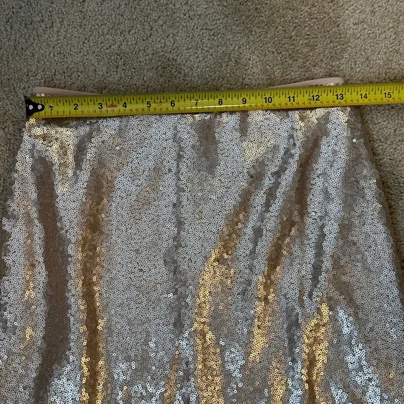 White House Black Market sequin skirt - Picture 3 of 5